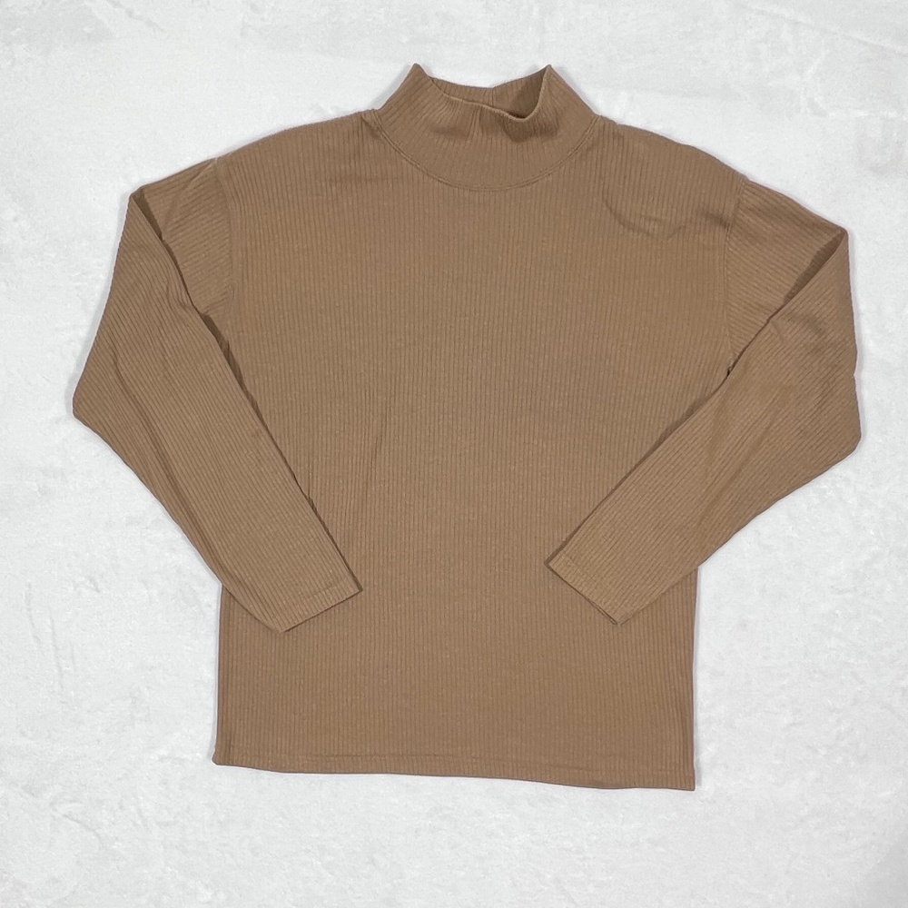 Vintage  Paul Harris Design turtleneck